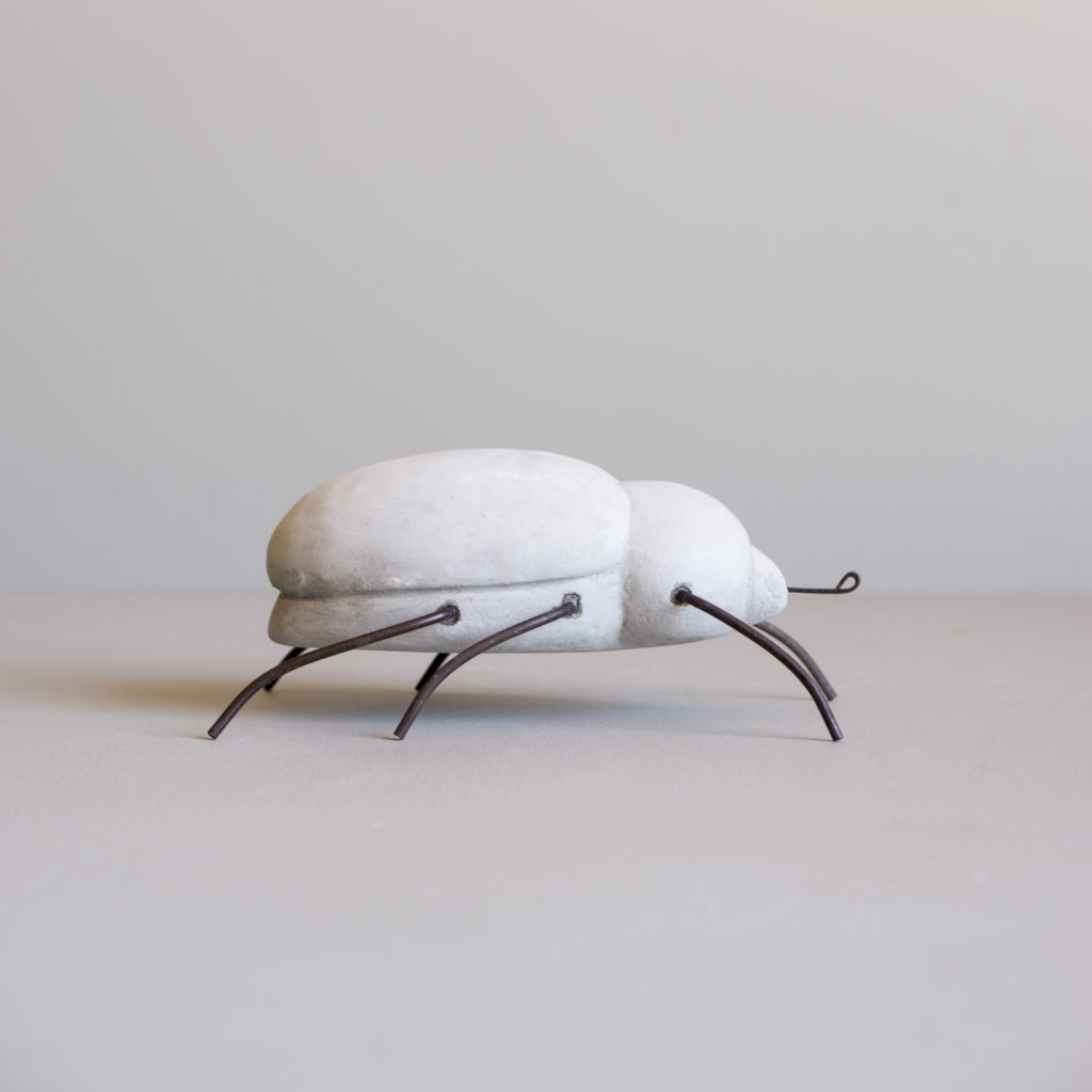 concrete bugs beetle Green Flowers & Pots